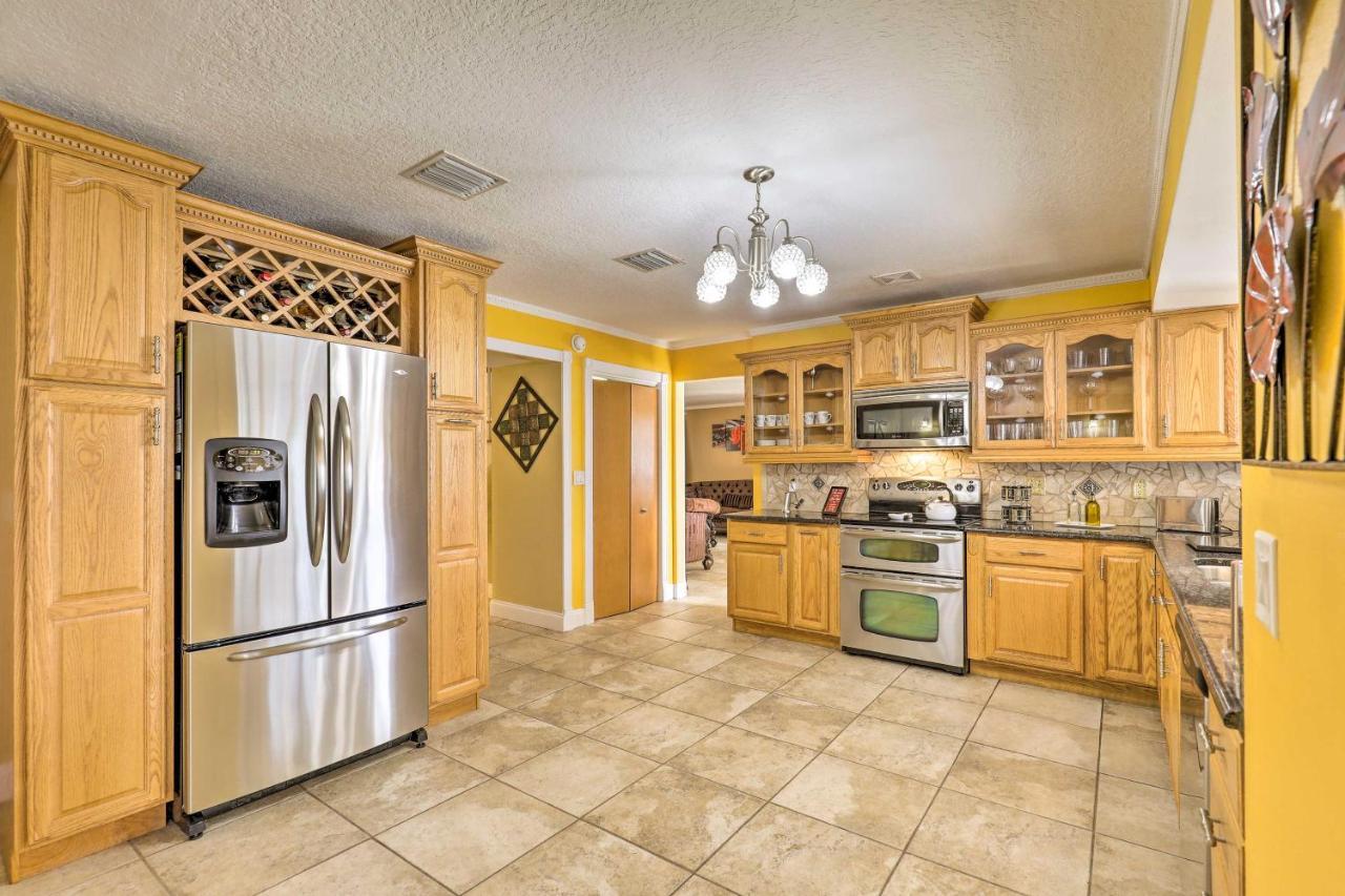Cozy Home In Heart Of Tampa With Lanai And Pool! Dış mekan fotoğraf